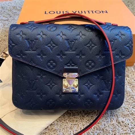 louis vuitton pochette metis navy|louis vuitton pochette metis knockoff.